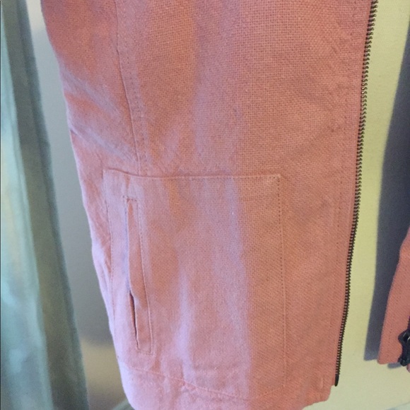 Blazer - Picture 8 of 8